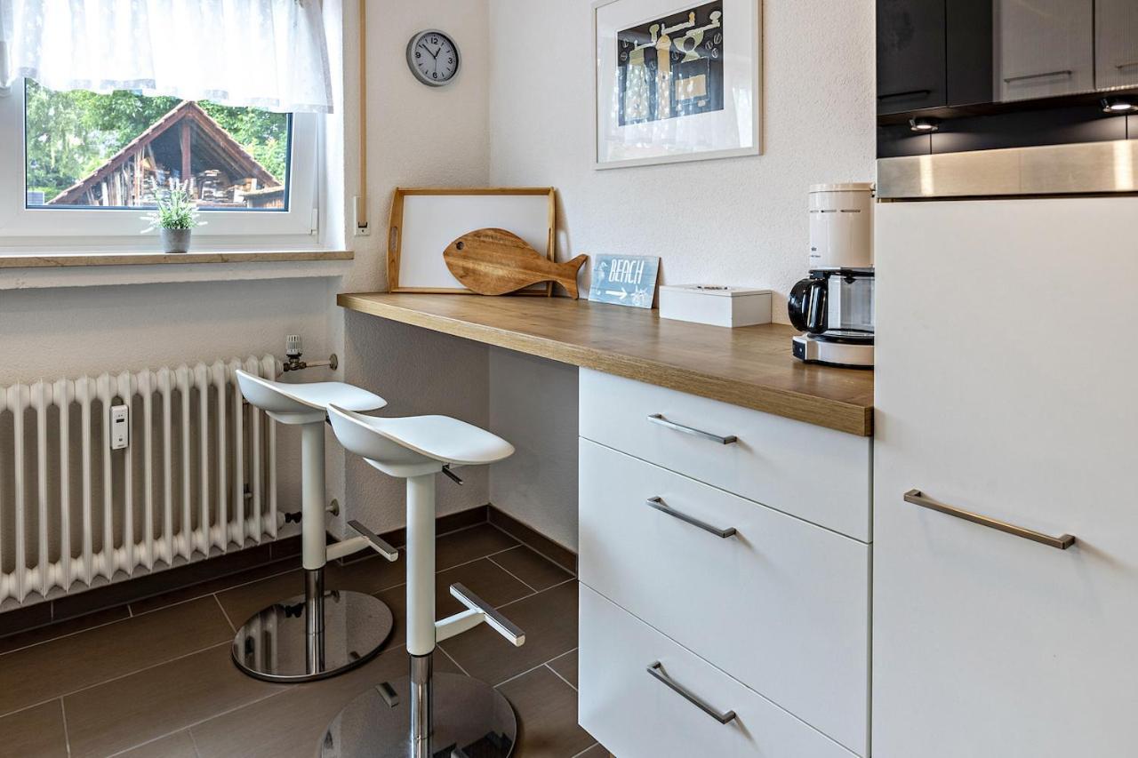 Ferienwohnung Am Alten Brunnen Gaienhofen  Buitenkant foto